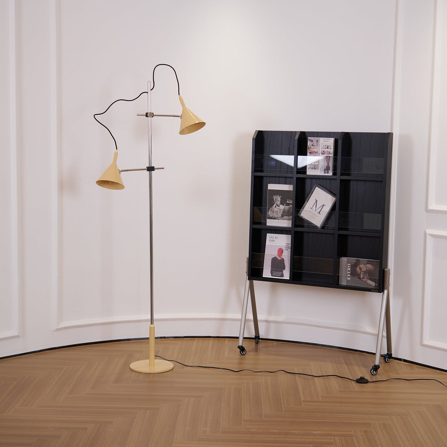 Laiton Floor Lamp