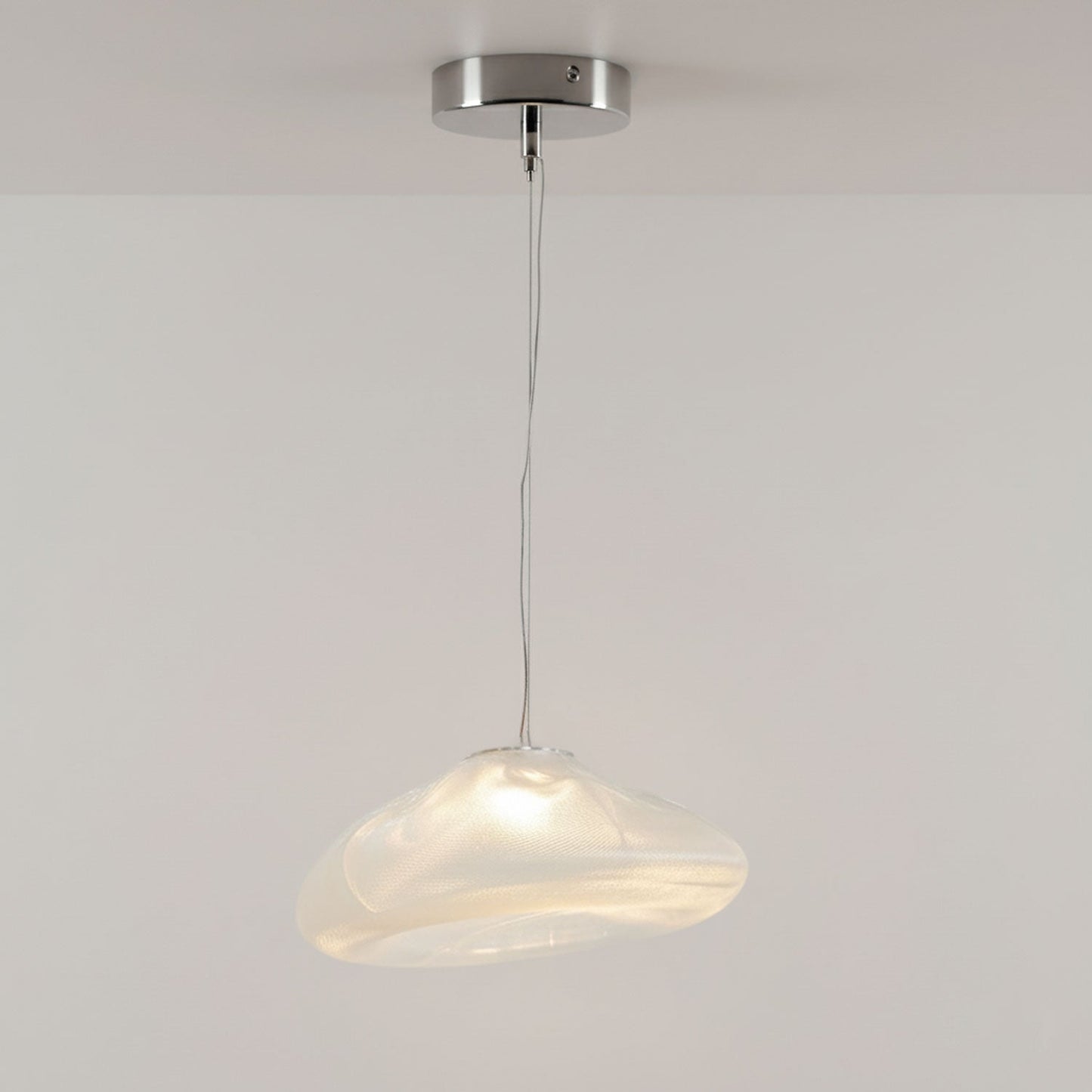 Blown Glass Mesh Pendant Light