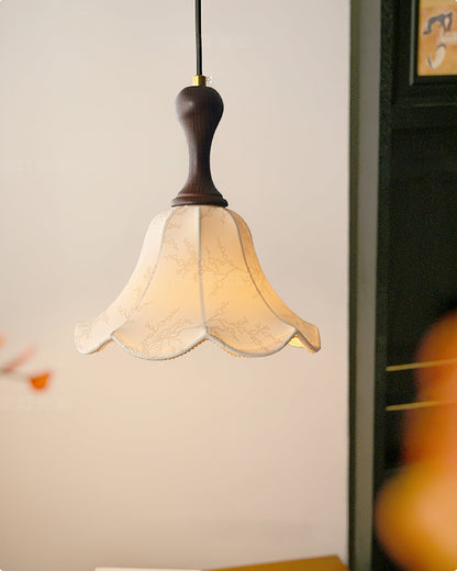 Agnes Pendant Light