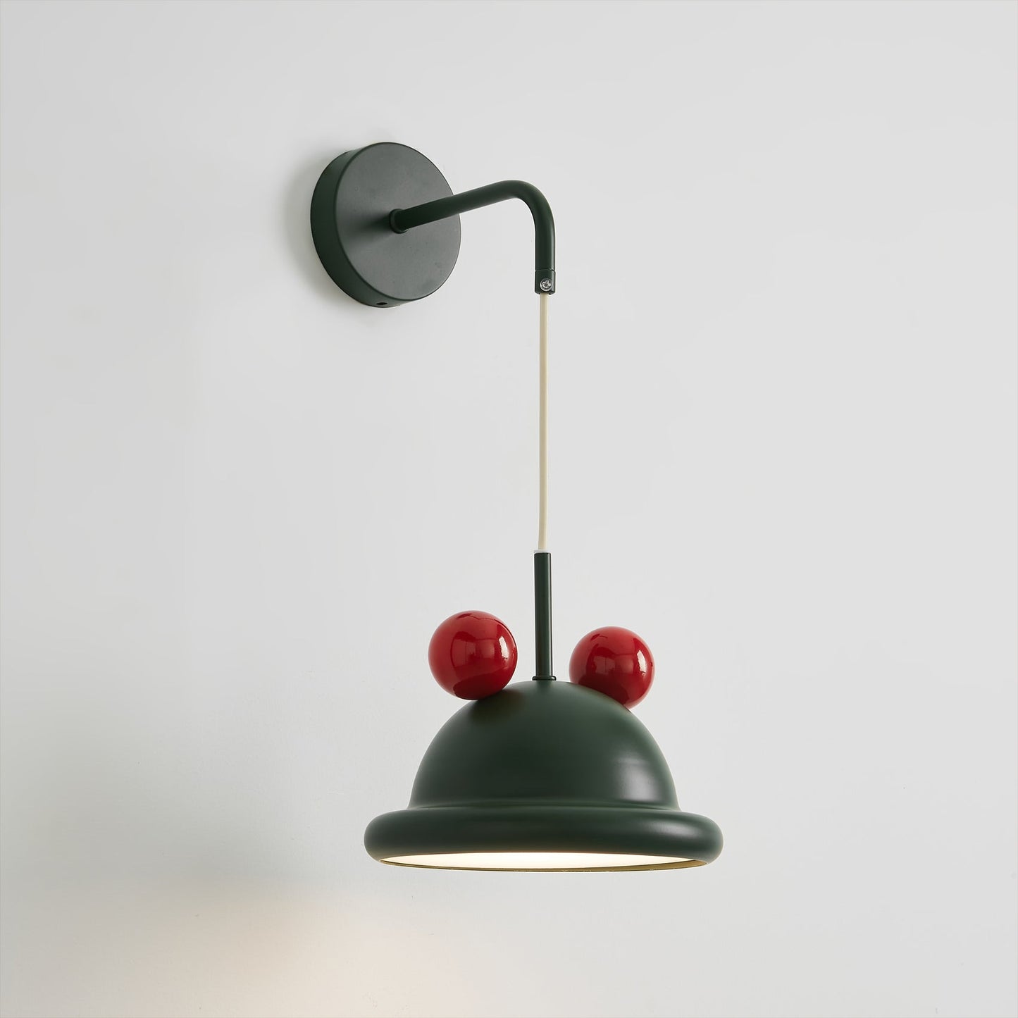 Aries Wall Lamp