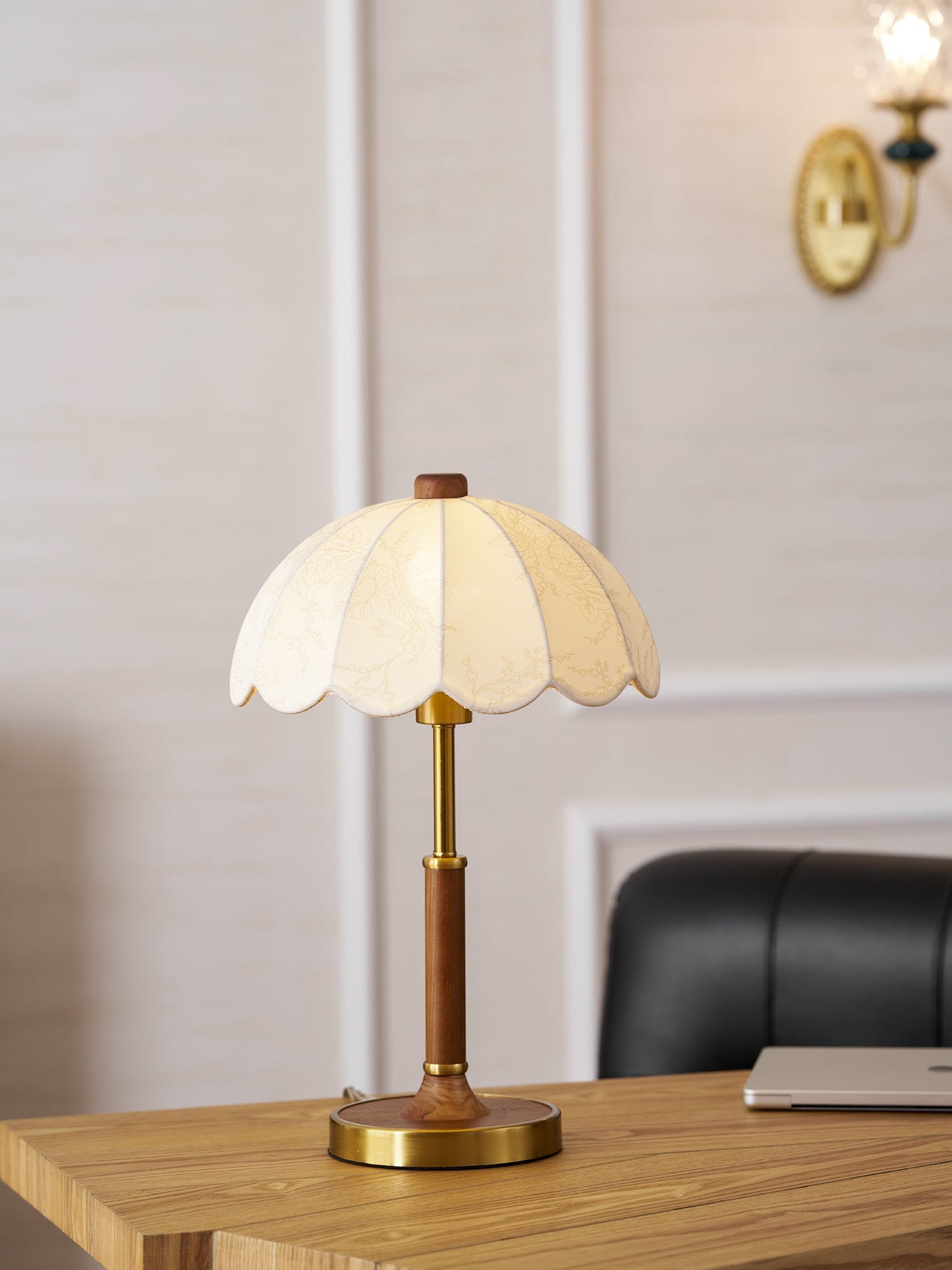 Belle Table Lamp