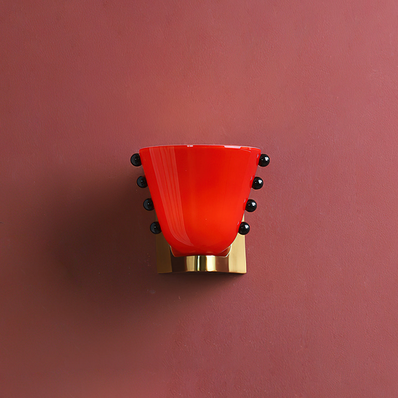 Berries Wall Lamp
