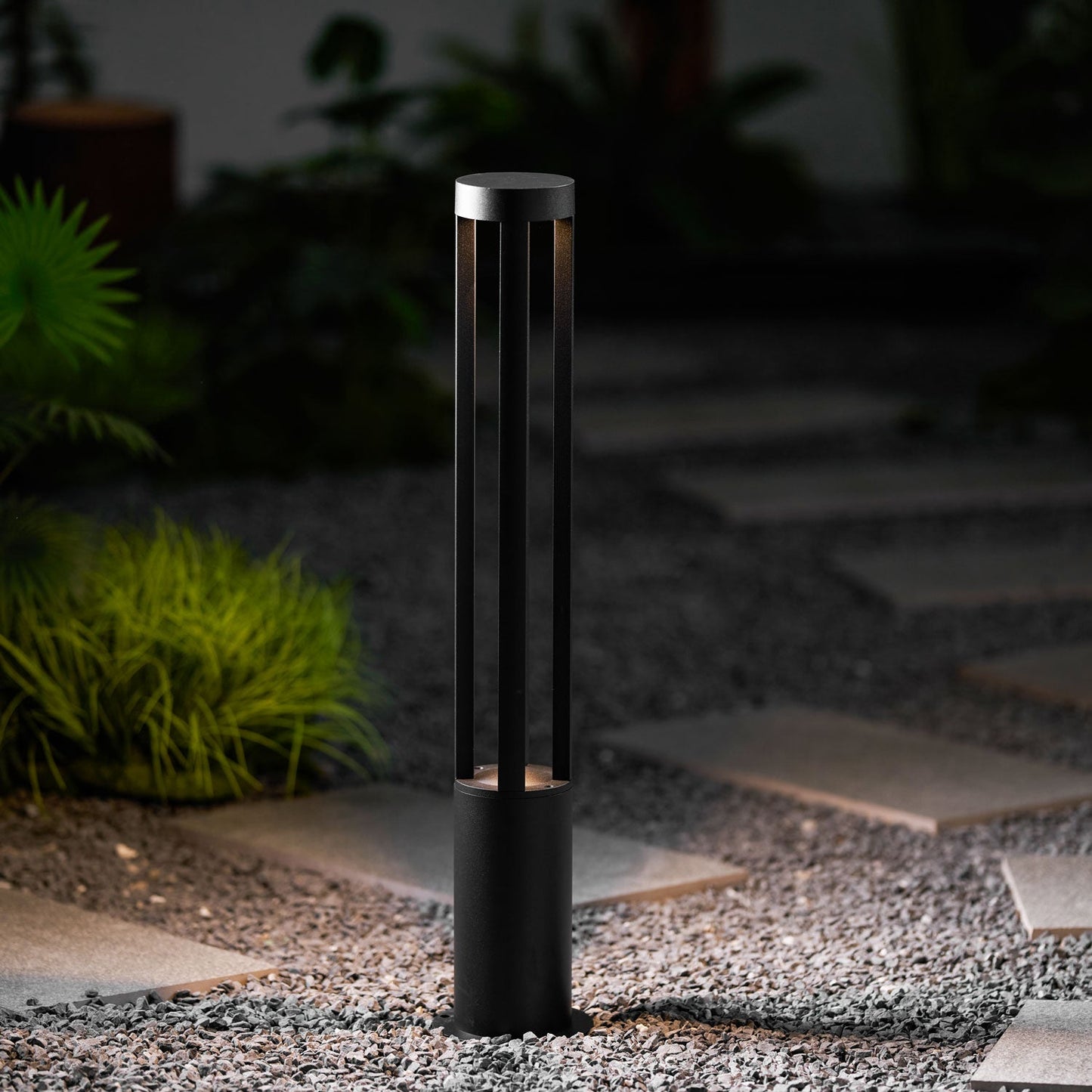 Black Cylindrical Garden Outdoor Light