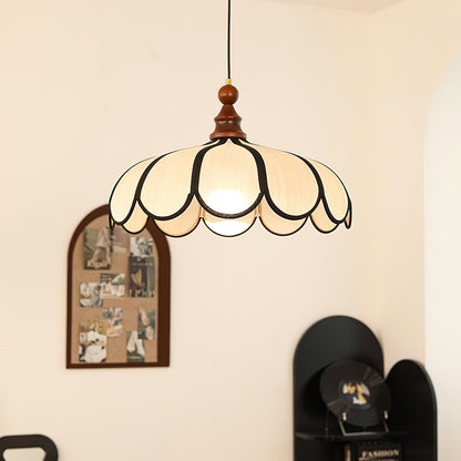 Botan Pendant Light