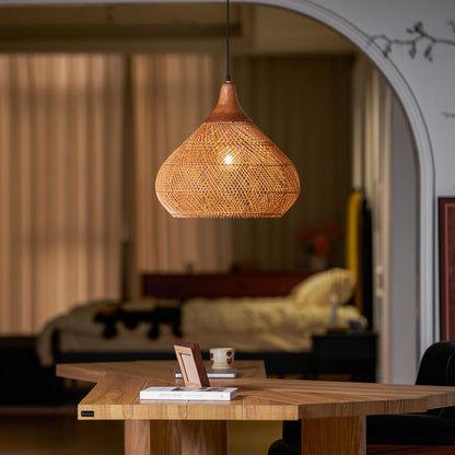 Braided Rattan Pendant Lamp