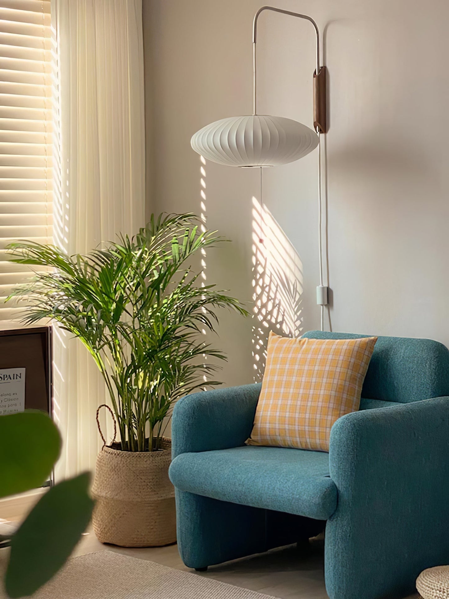 Vittoria Ball Wall Sconce