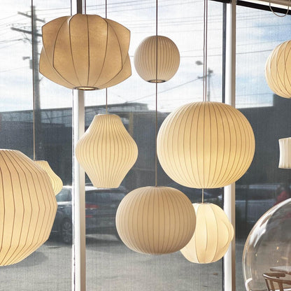 Élise Mulberry Silk Pendant Lamp