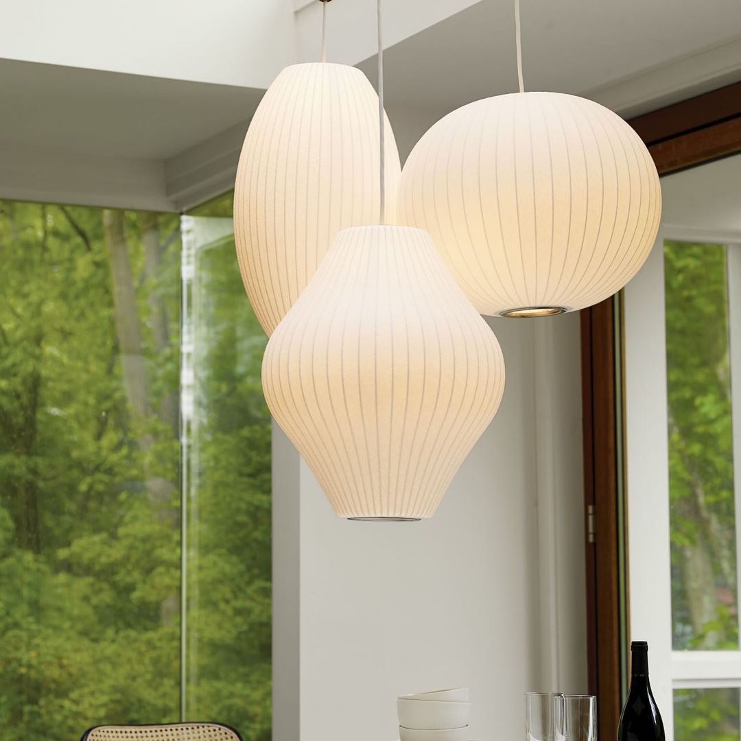 Élise Mulberry Silk Pendant Lamp