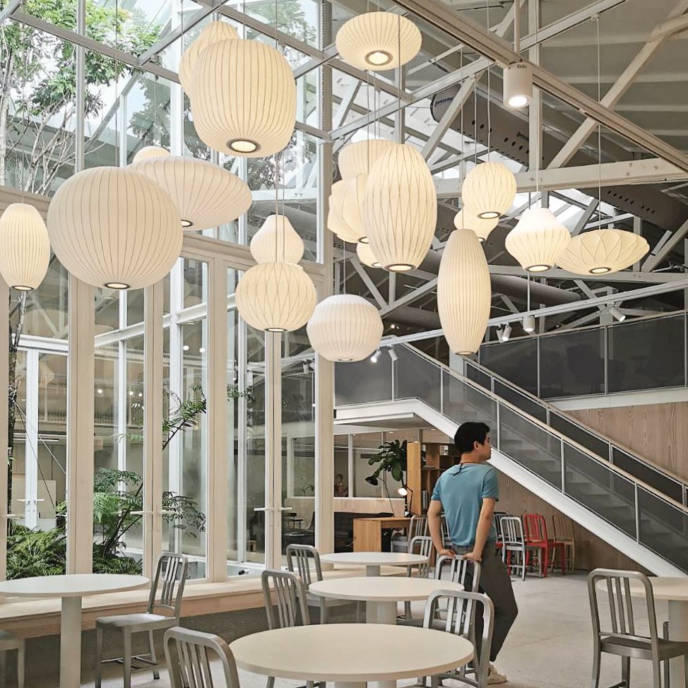 Élise Mulberry Silk Pendant Lamp