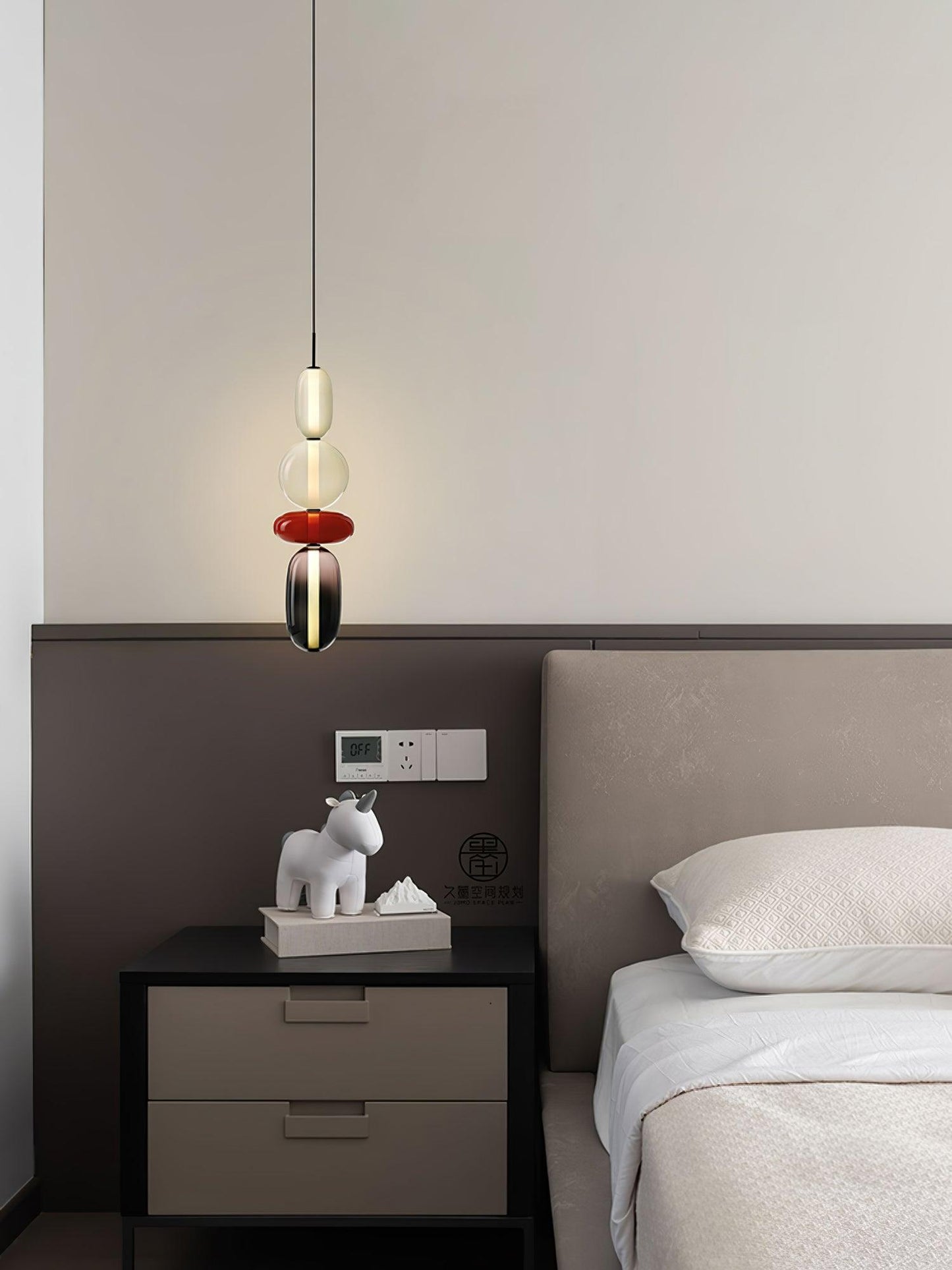 Madeleine Glass Pendant Light