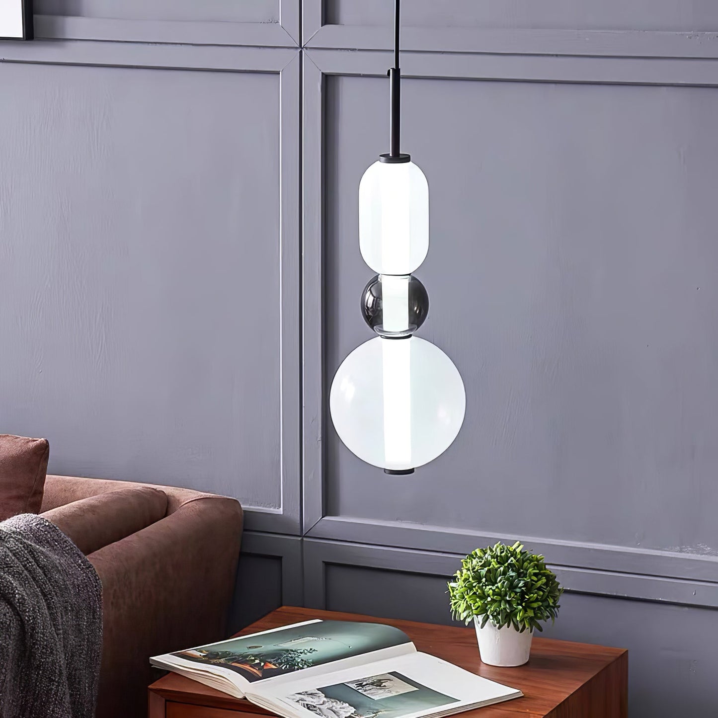 Madeleine Glass Pendant Light
