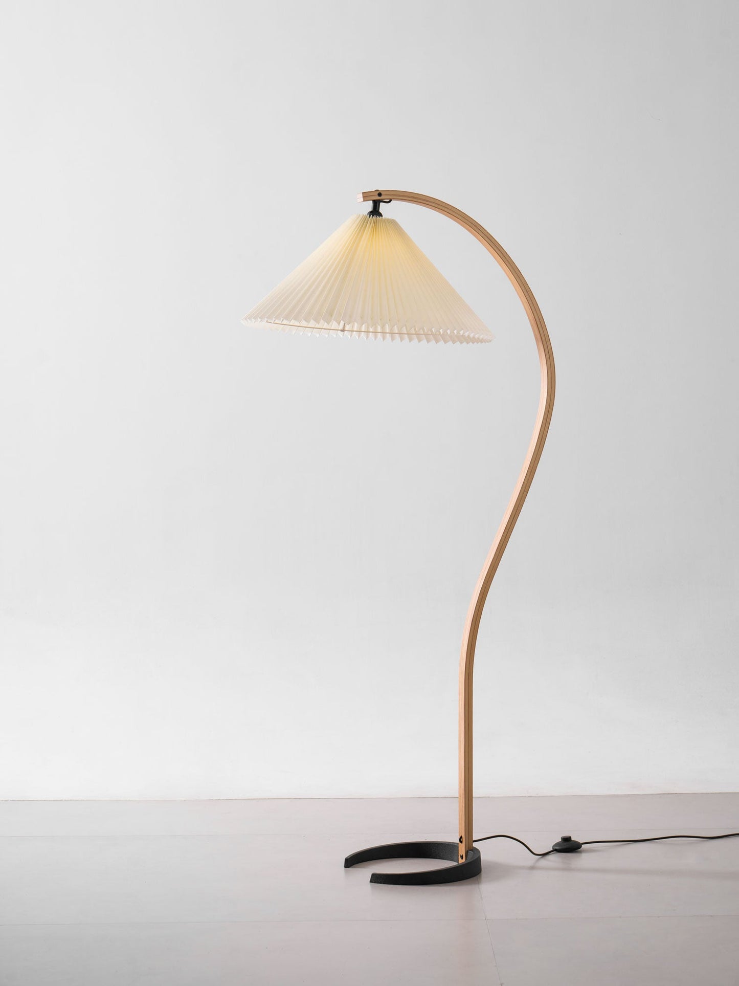 Valentina Floor Lamp