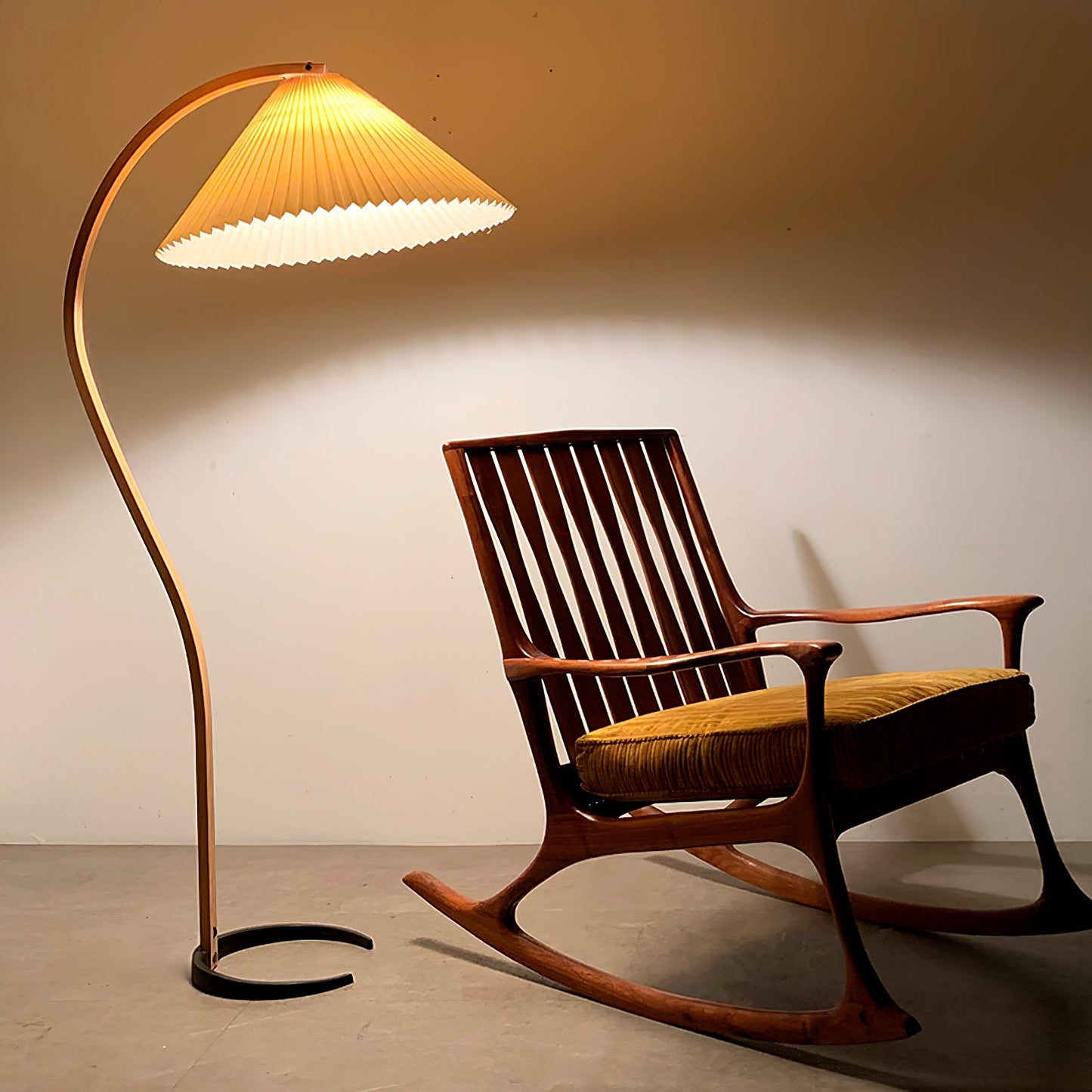 Valentina Floor Lamp