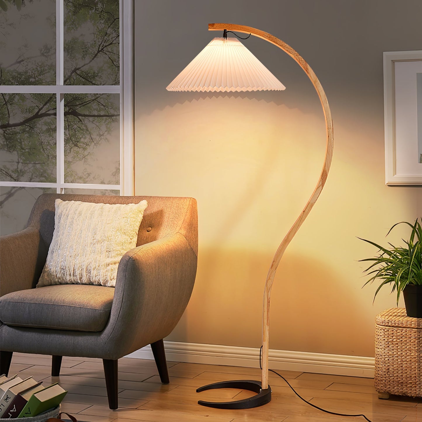 Valentina Floor Lamp