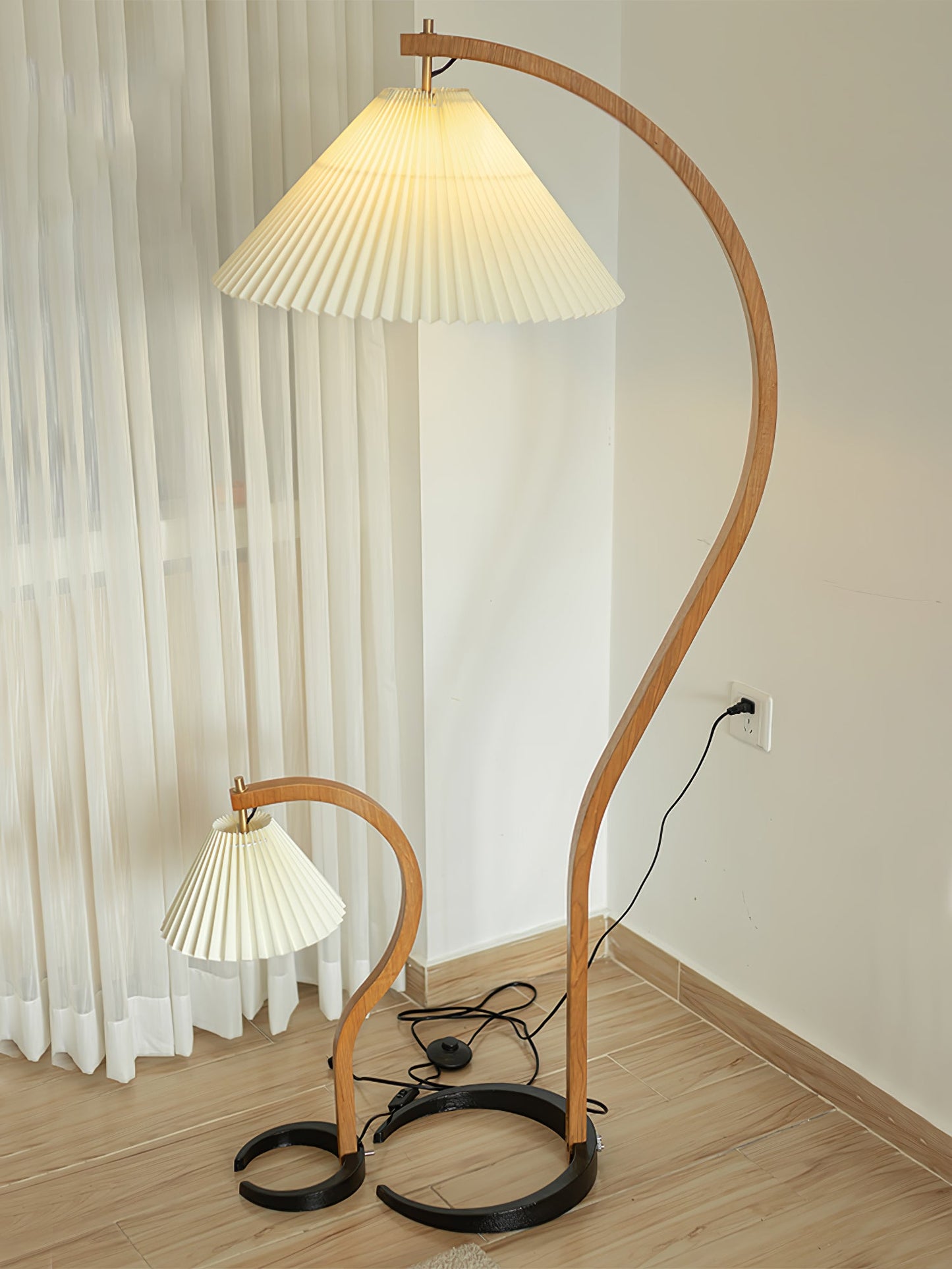 Valentina Floor Lamp