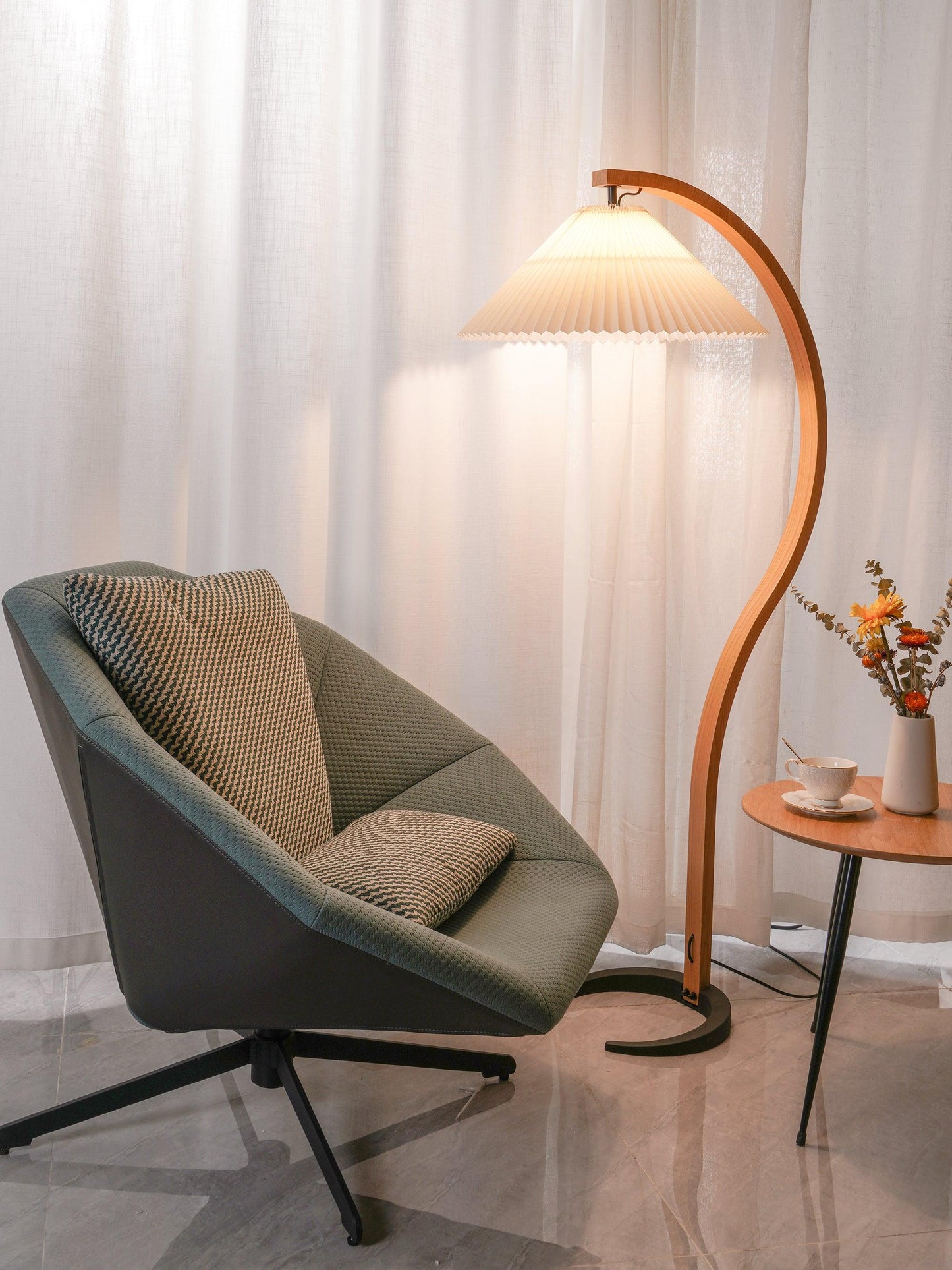 Valentina Floor Lamp