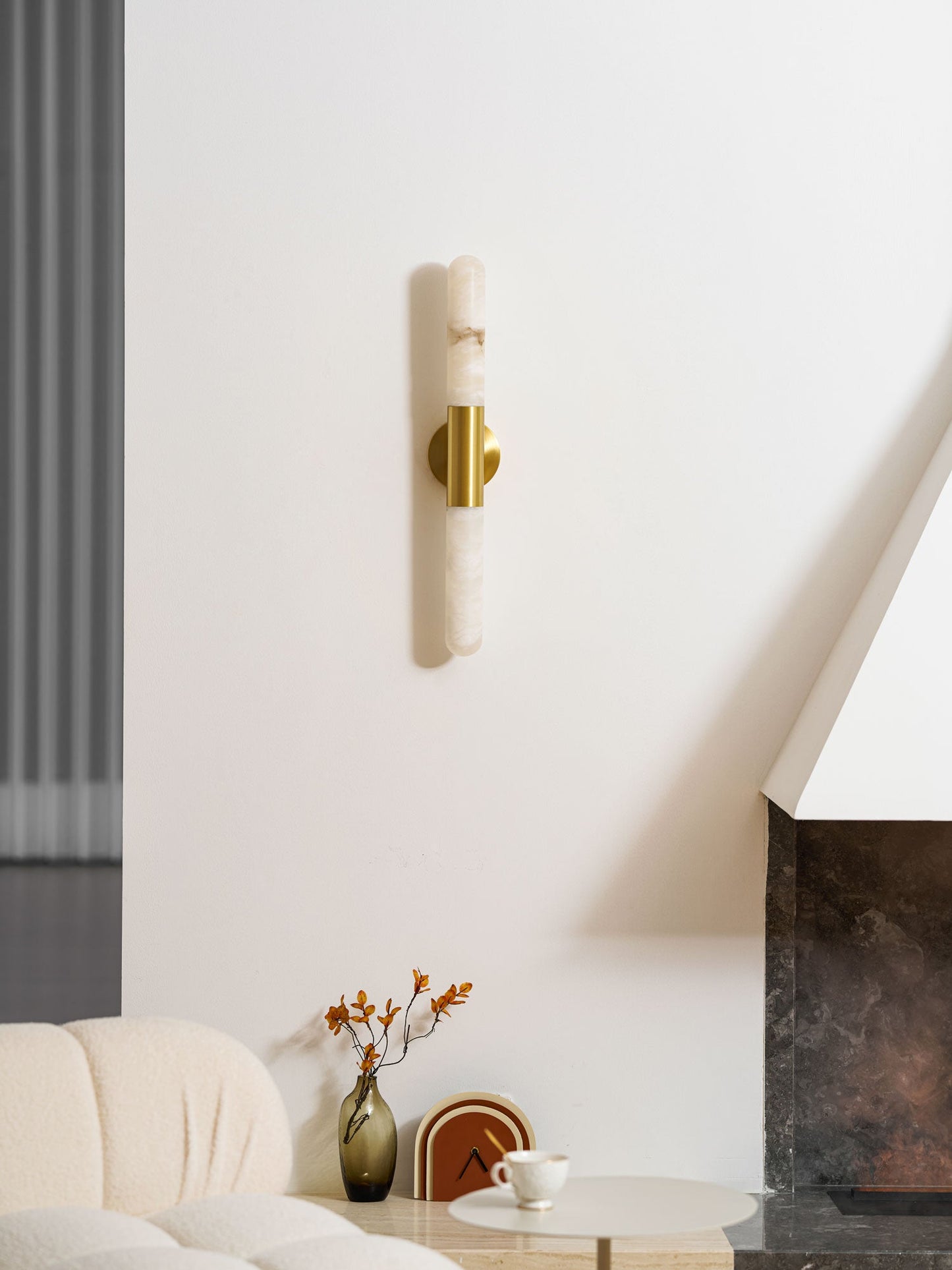 Cavoya Alabaster Wall Light