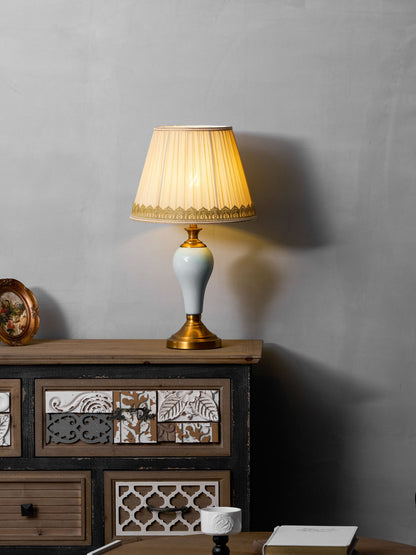 Chaslyn Desk Lamp