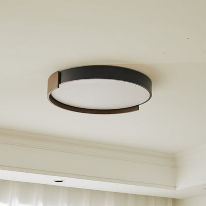 Claxy Ceiling Light