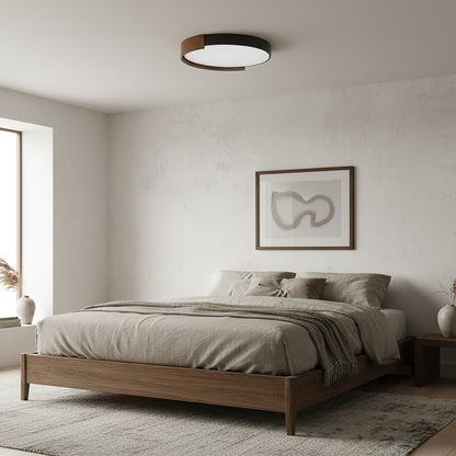 Claxy Ceiling Light