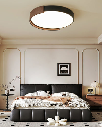 Claxy Ceiling Light
