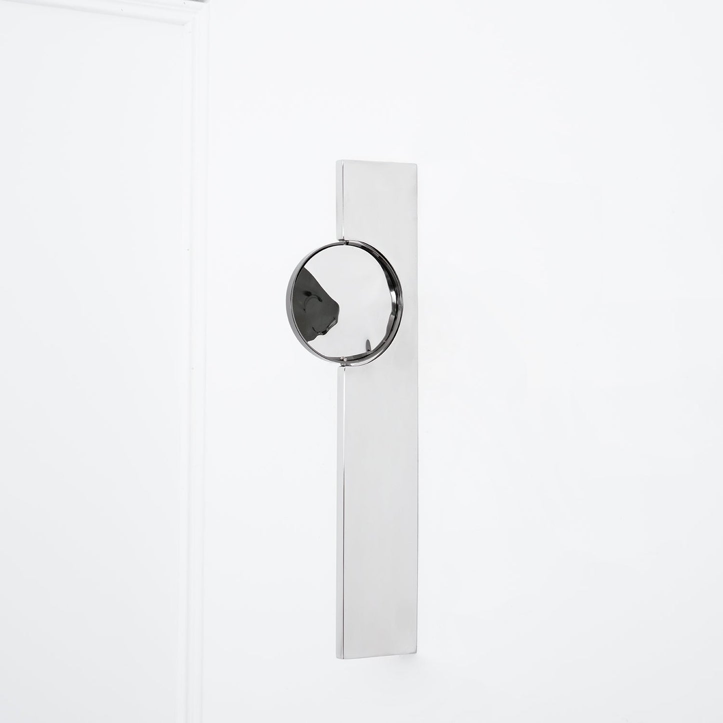 Kinetic Shadow Wall Lamp