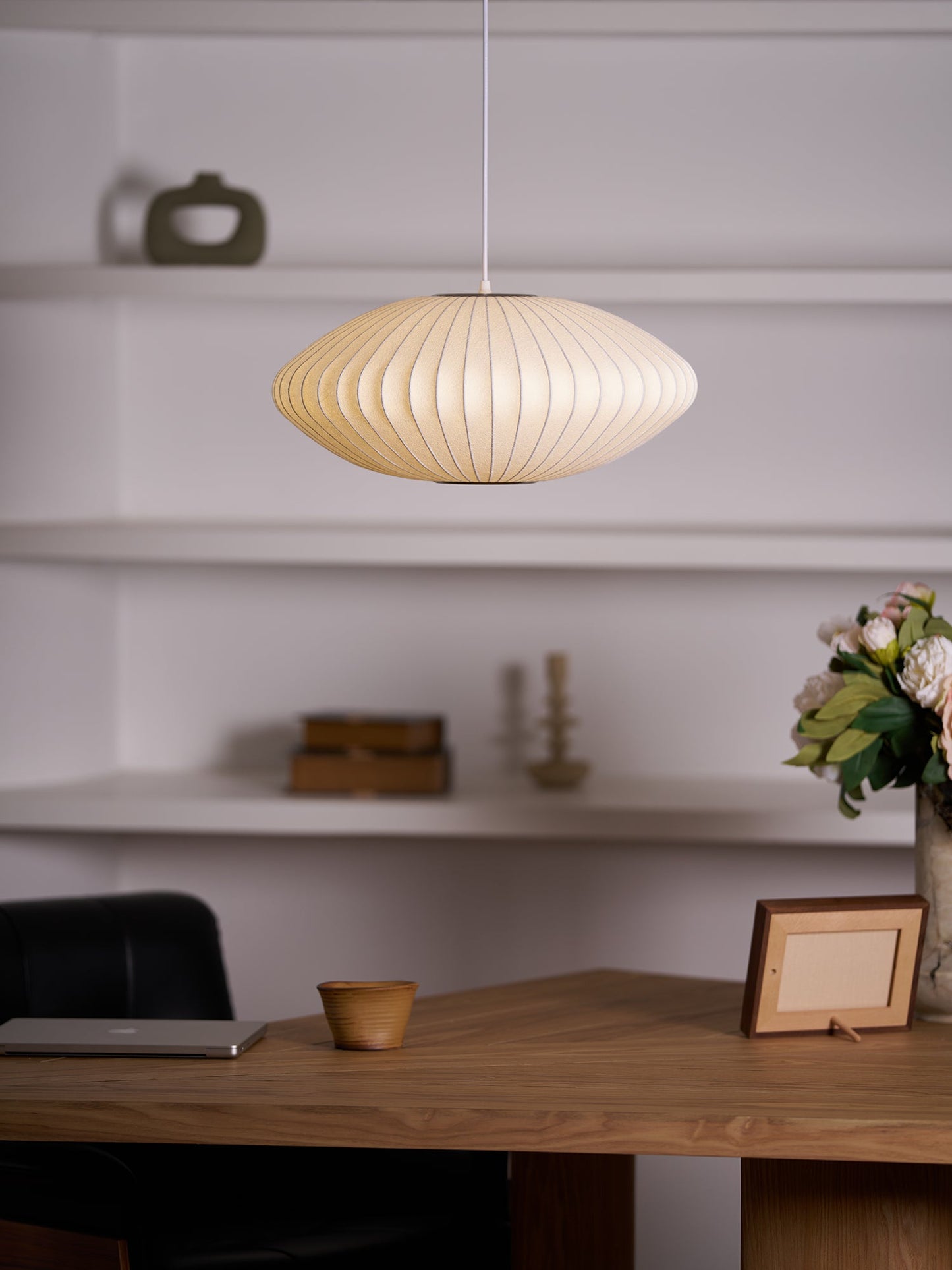 Élise Mulberry Silk Pendant Lamp