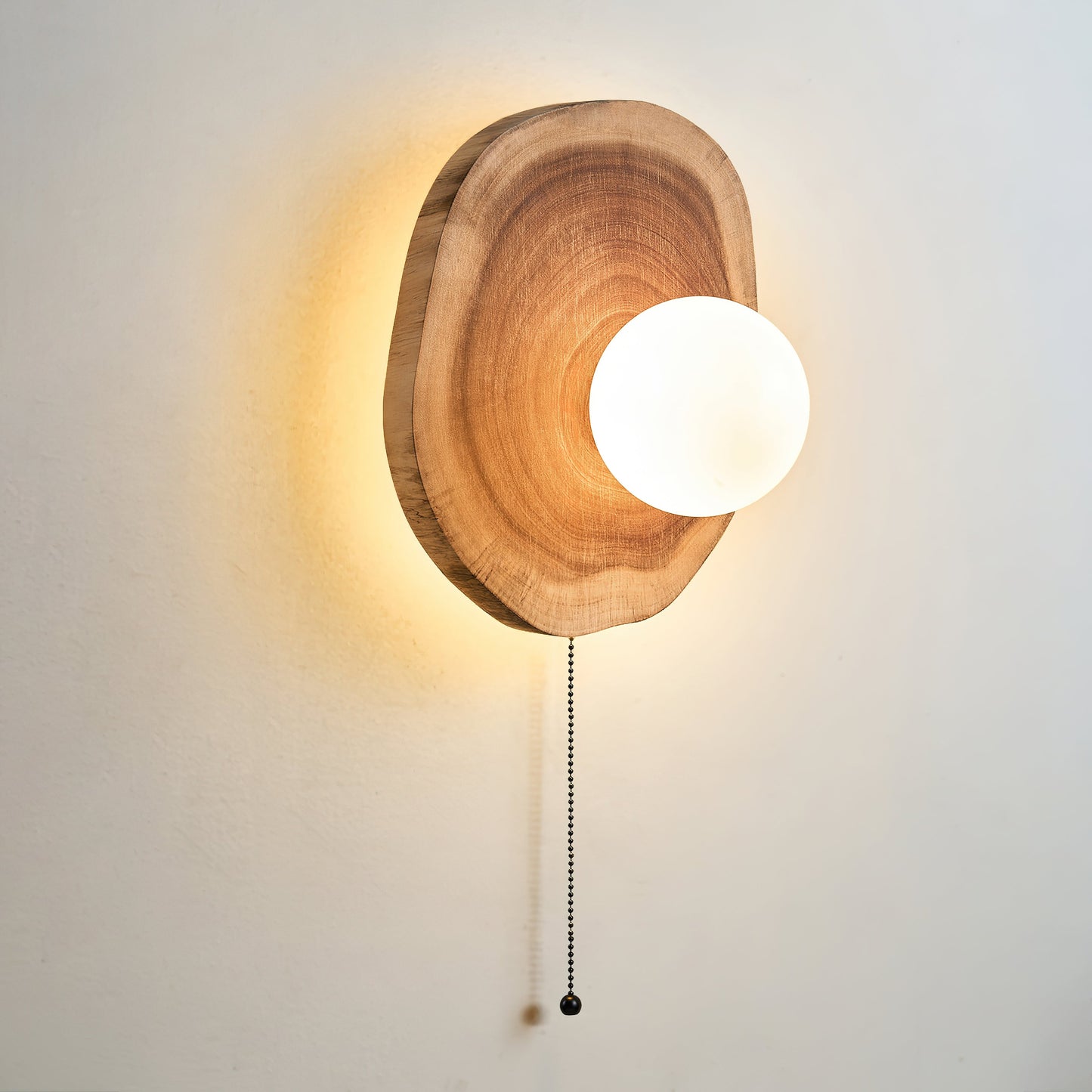Eivor Wall Light