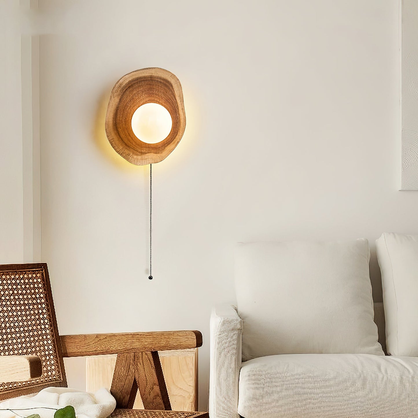 Eivor Wall Light