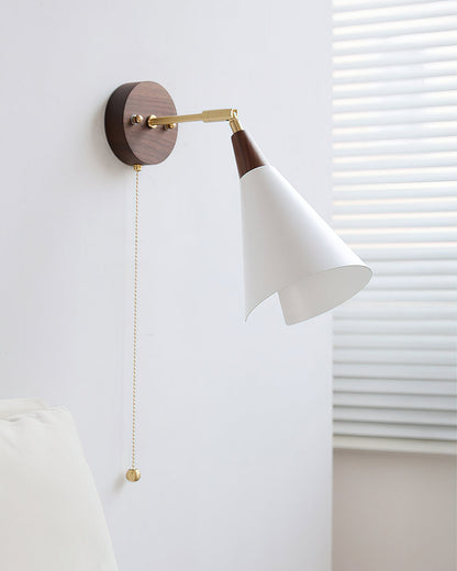 Fleka Wall Lamp