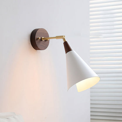 Fleka Wall Lamp