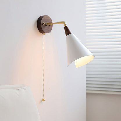 Fleka Wall Lamp