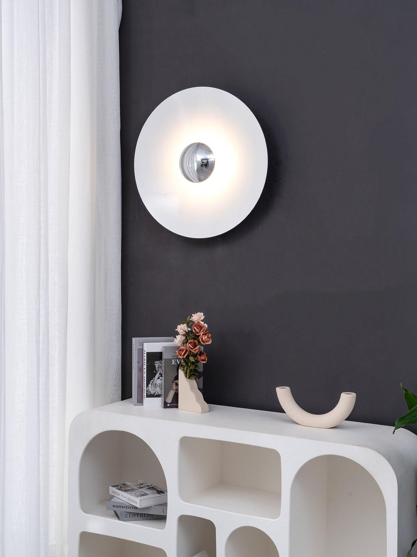 Simplicity Glow Plug-in Wall Light