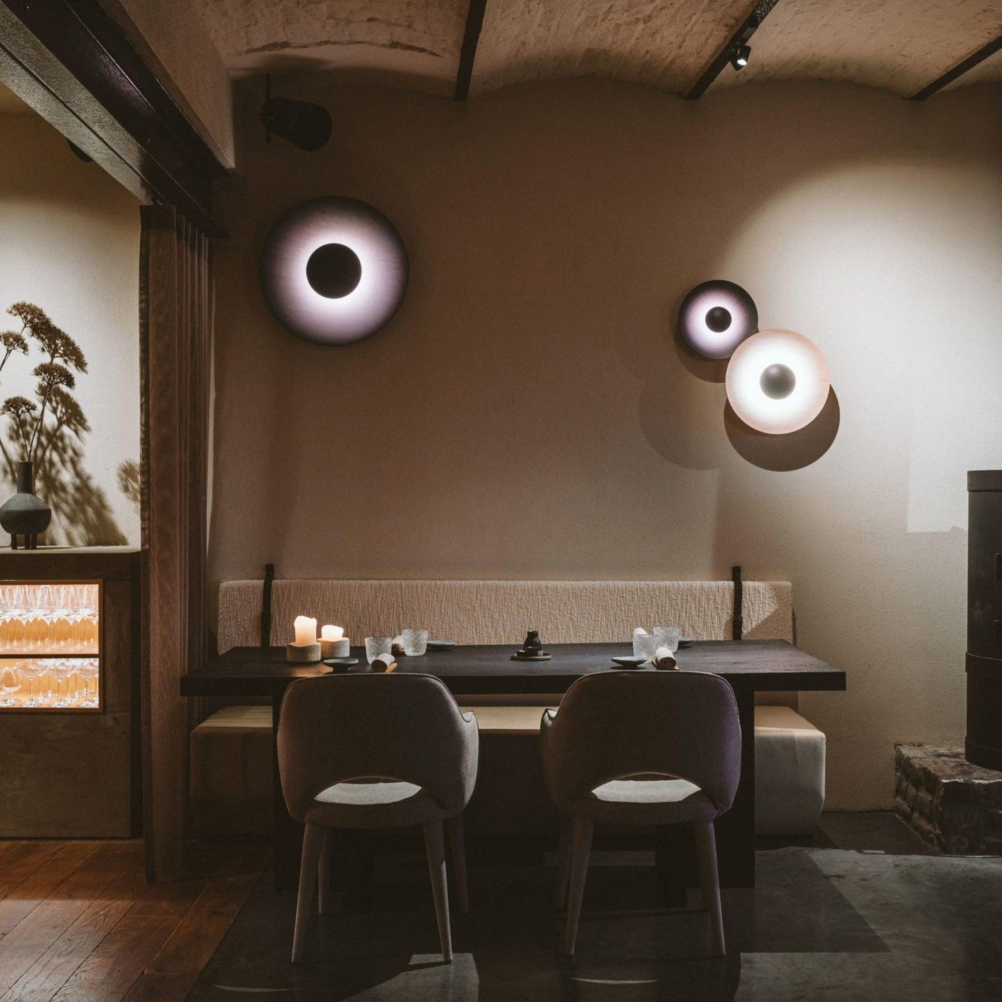 Simplicity Glow Plug-in Wall Light