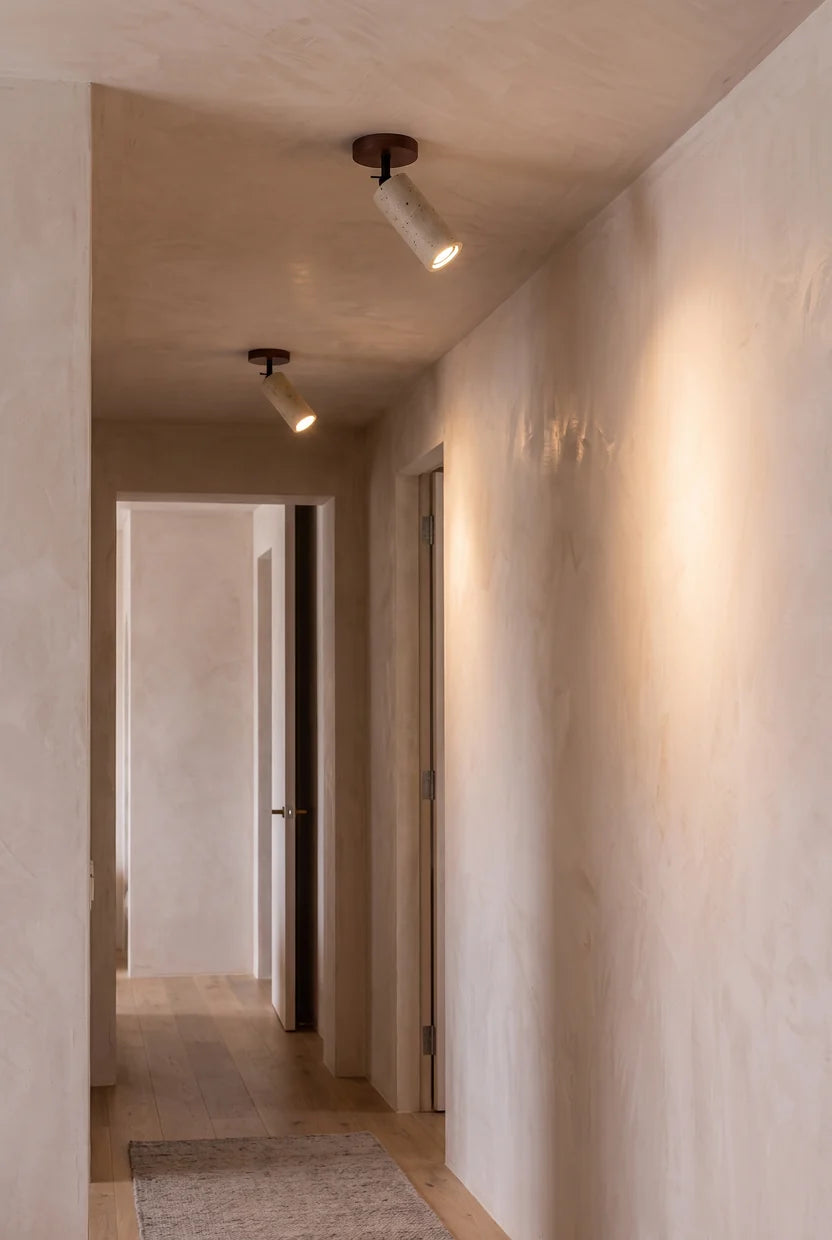 Solis Stone Spotlight