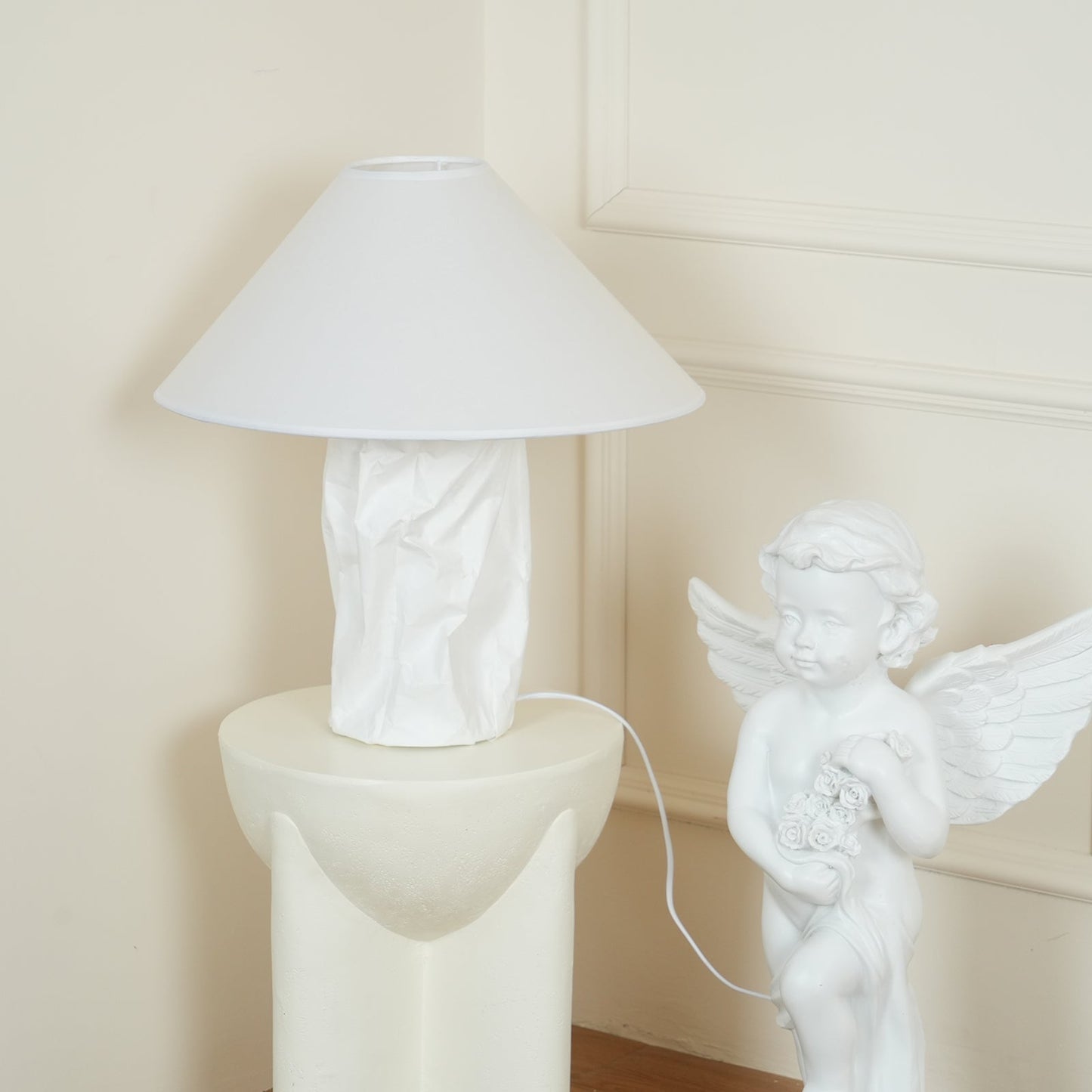 Crinkle Paper Table Lamp