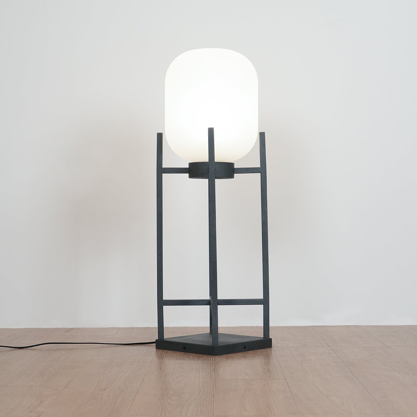 Lantern Floor Light