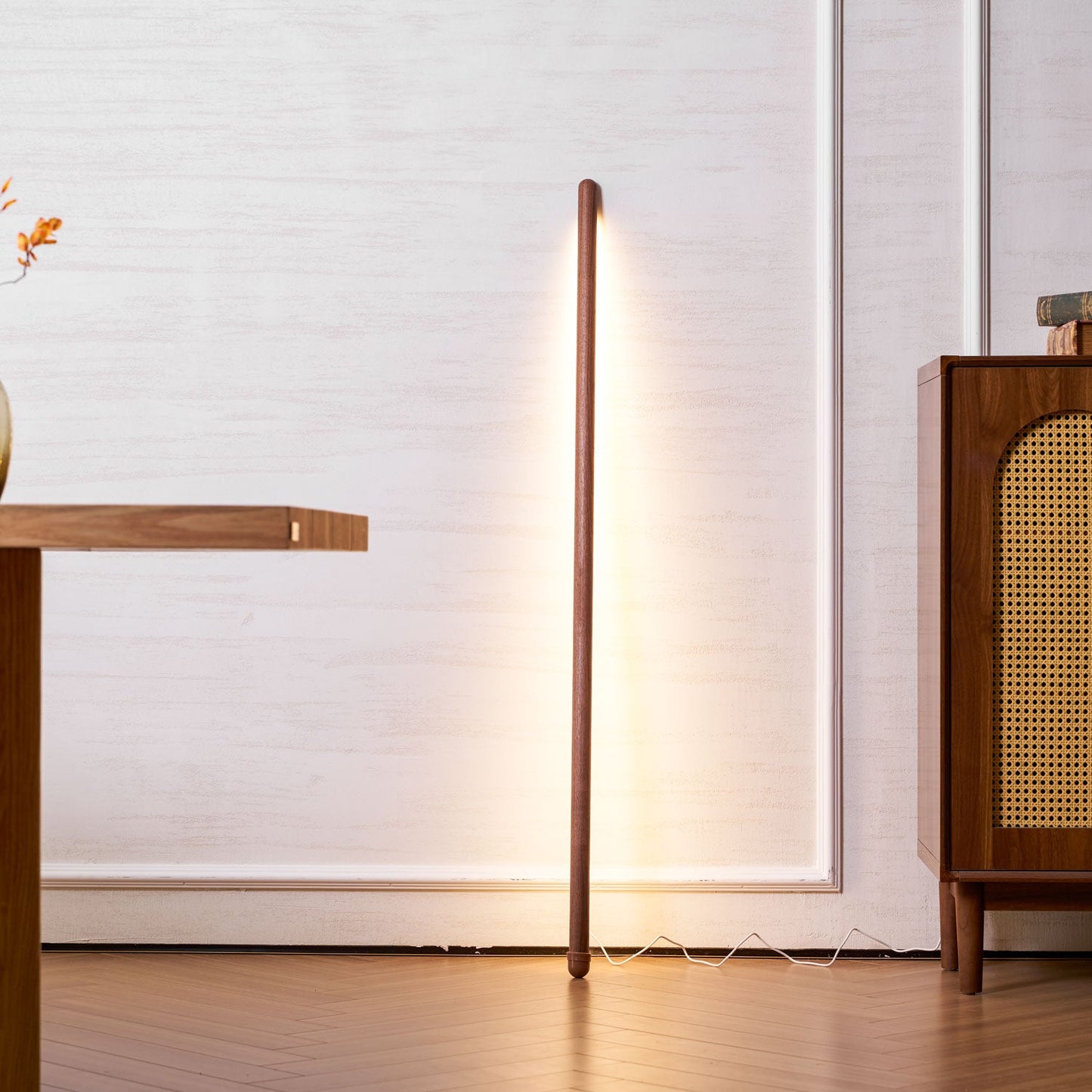 Line Assist Ambience Floor Lamp