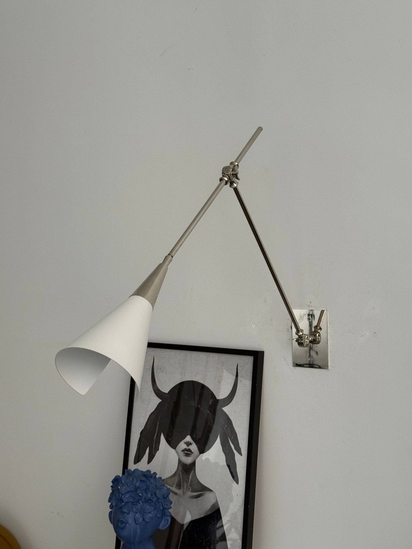 Magari Wall Lamp
