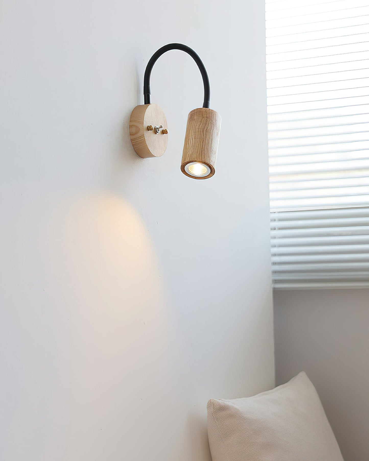 Micro Wall Lamp