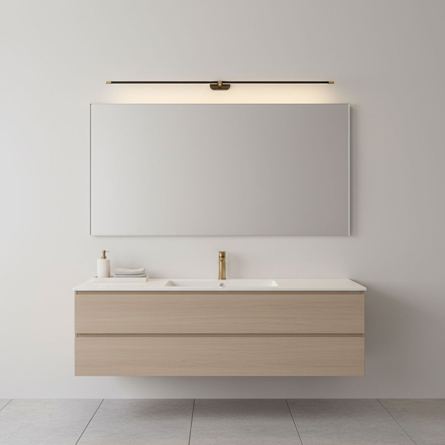 Alessia Minimalist Linear Wall Lamp