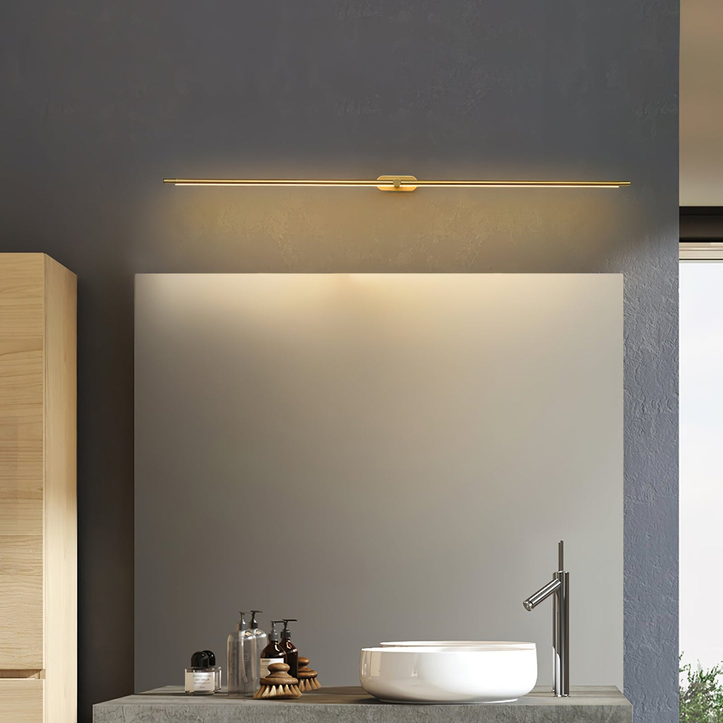 Alessia Minimalist Linear Wall Lamp