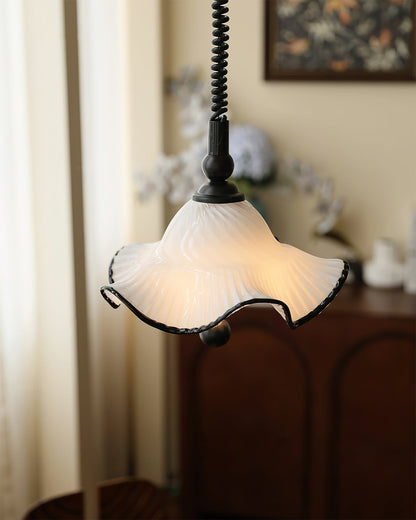 Mobo Pendant Light