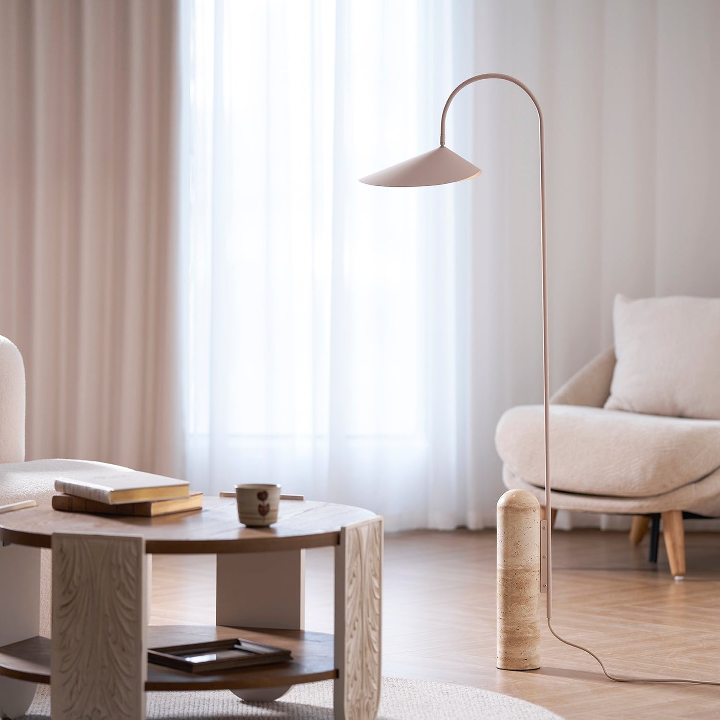 Arum Floor Lamp