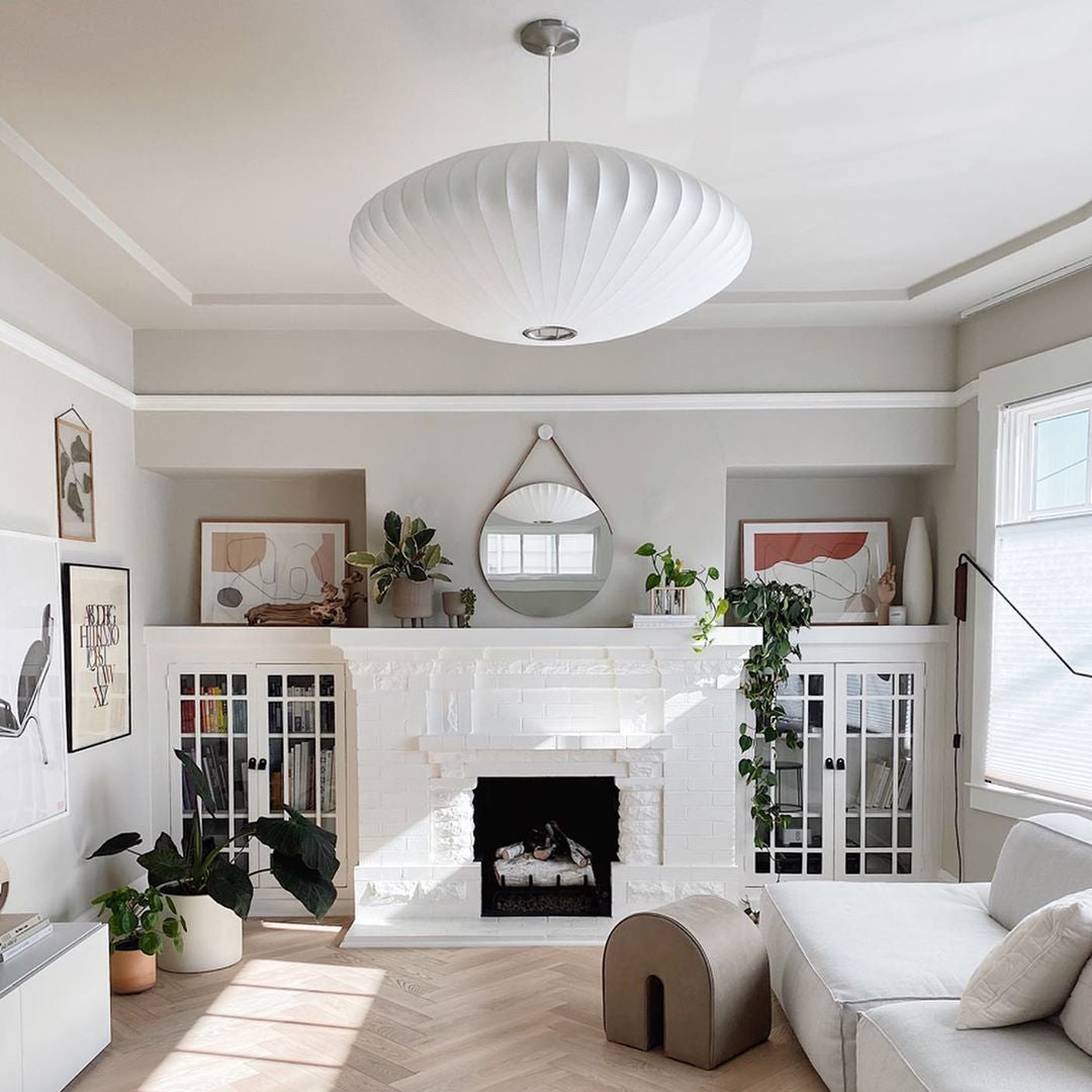 Élise Mulberry Silk Pendant Lamp