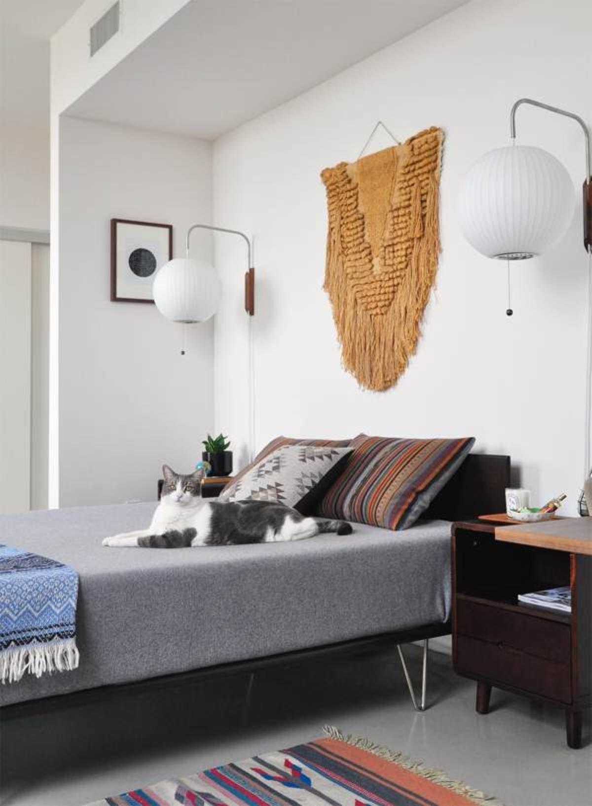 Vittoria Ball Wall Sconce