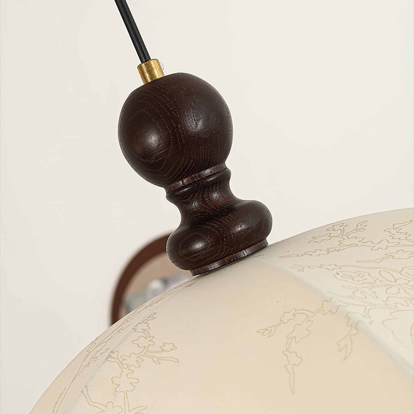 Oriente Pendant Light