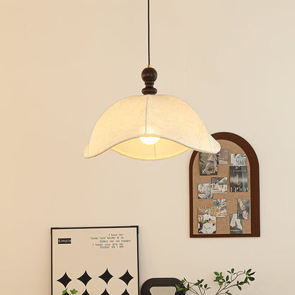 Oriente Pendant Light