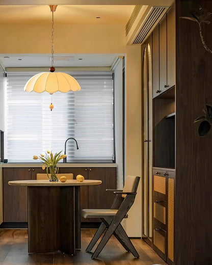 Oriente Pendant Light