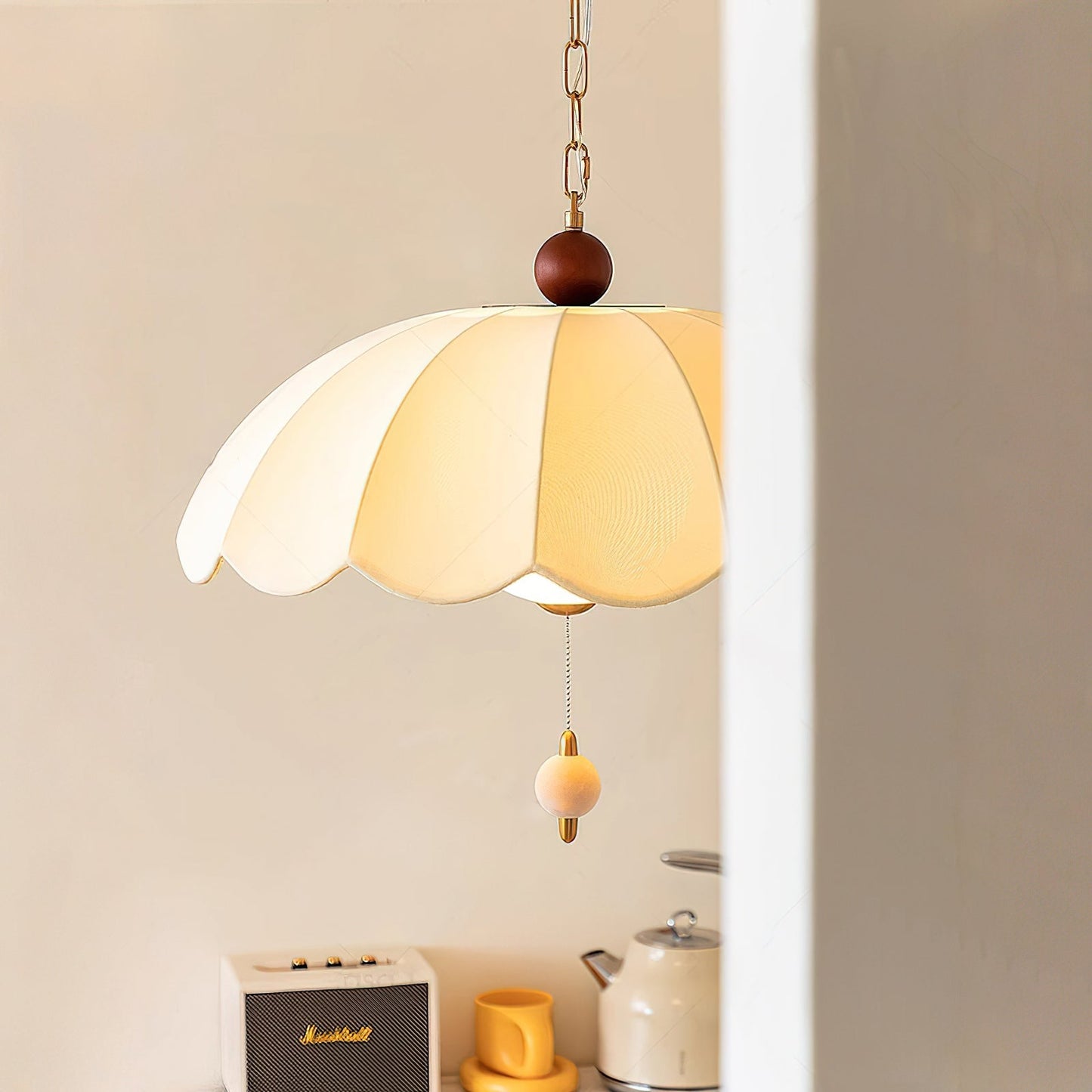 Oriente Pendant Light